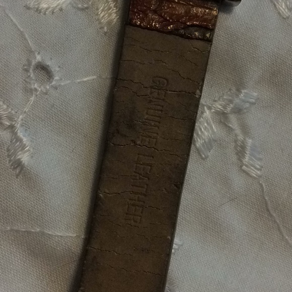 💕 Studio C genuine leather sunflowers watch - Picture 9 of 13